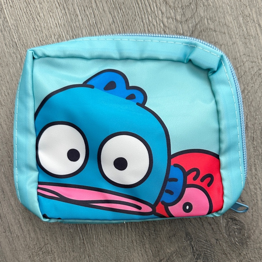 Hangydon zipper pouch
